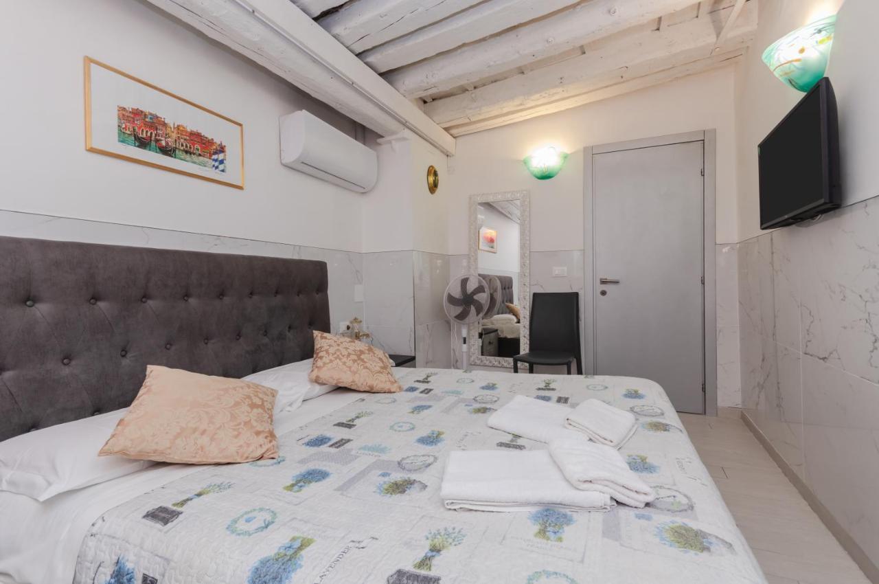 Palazzo Dolfin - Piazza San Marco Lovely Apartment Benátky Exteriér fotografie